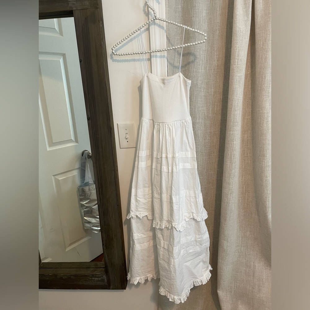 Zara White Maxi dress small